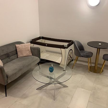Lovely Studio Saint Jean Cachan, 20 Minutes From Luxembourg Gardens On Rer B And 350 M From Bagneux Rer B Appartement Buitenkant foto